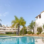 Nagueles Starlite Apartment