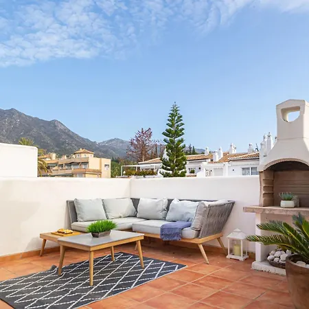 דירה Nagueles Starlite מארבלה