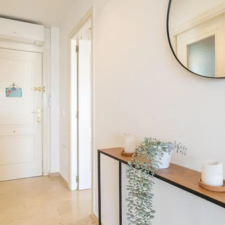 Nagueles Starlite Апартаменти *